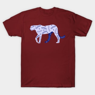 Very Peri Panther with henna motifs T-Shirt